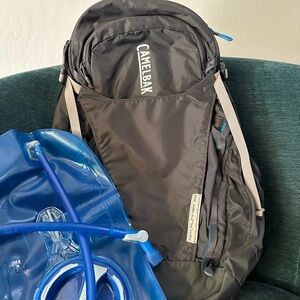 Camelbak Rim Runner 22 Backpack